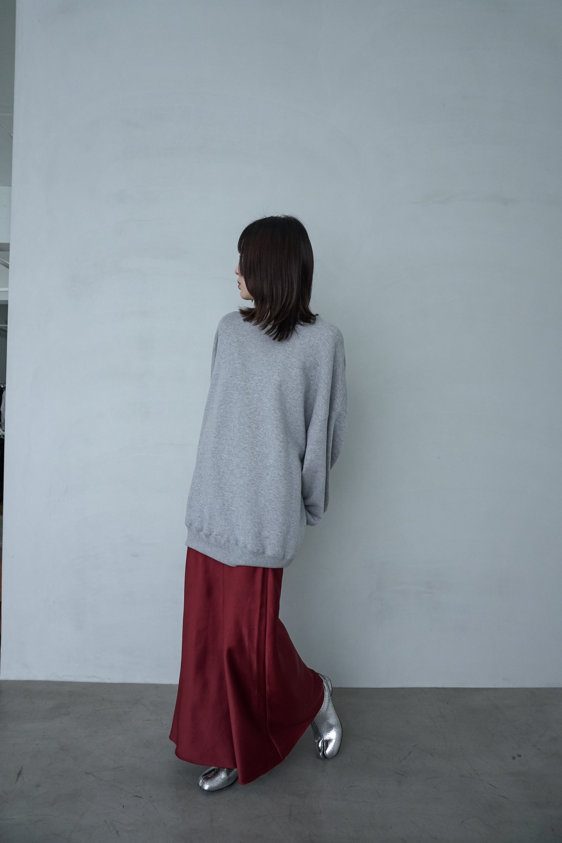 バイアスサテンマキシフレアスカート
